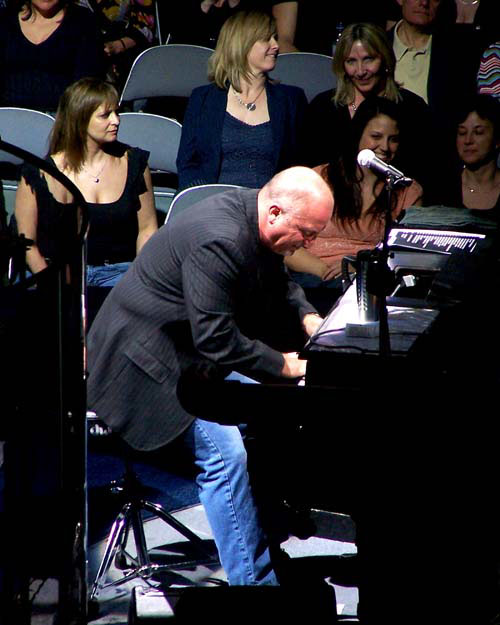 Billy Joel at Toronto's Air Canada Centre (ACC) on April 20, 2007