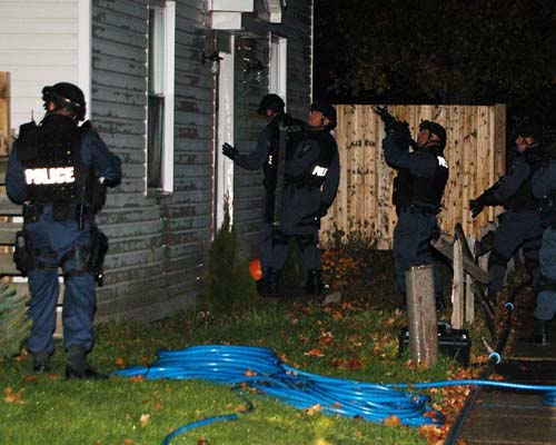 Halton Regional Police Tactical Unit - armed searches in Acton
