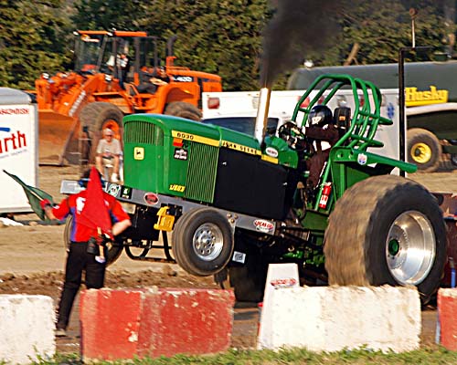 2008 Fergus Truck Show - tractor pull, front tires raised in the air