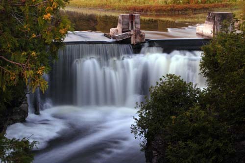 Rockwood Conservation Area GRCA - waterfall along the Grand River