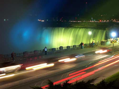 Niagara Falls, festival of lights, light streaks