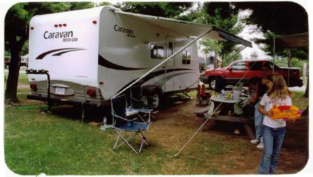 2004 Caravan 25 foot RV trailer for sale, Acton, Ontario, Canada