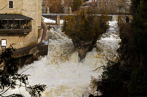 Elora Gorge, Grand River, Mill Inn, waterfall