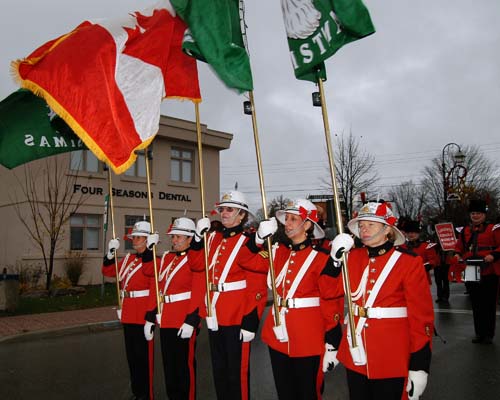 2008 Acton Santa Claus Parade - Toronto Signals Band, flags