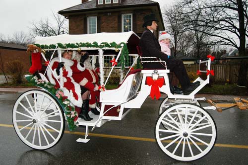 2008 Acton Santa Claus Parade - Santa's carriage